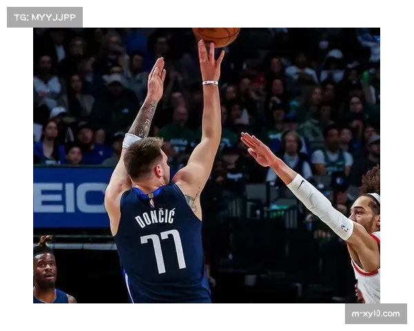 独行侠迎战开拓者,东契奇独扛进攻大旗