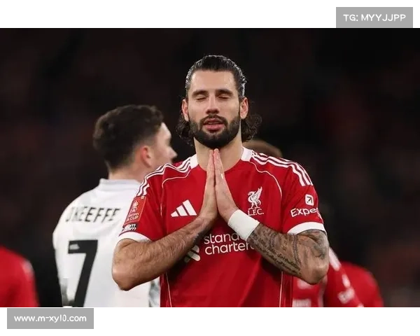 索博斯洛伊点球中横梁，利物浦错失领先机会无奈平局